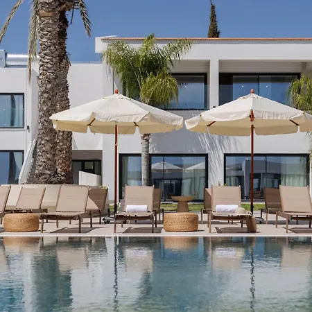 Hotel Paphos Hills & By Brown