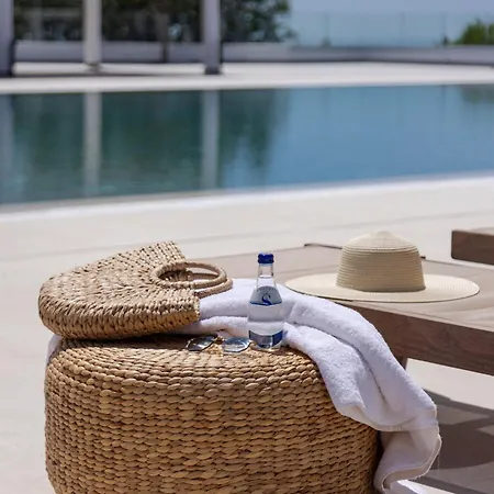 Hotel Paphos Hills & By Brown