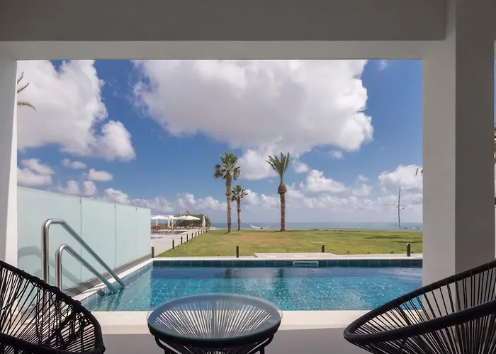 Hotel Hills & By Brown Paphos