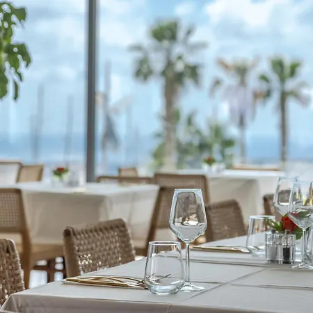 Hills & By Brown 4* Paphos