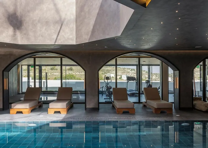 Hills & By Brown Hotel