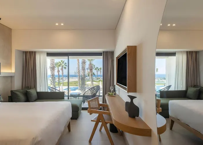 Ξενοδοχείο Hills & By Brown