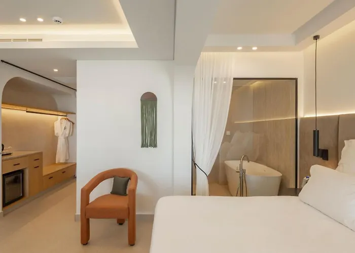 Ξενοδοχείο Hills & By Brown 4*