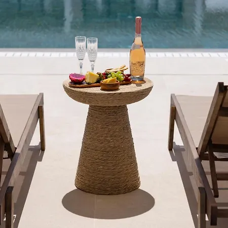 Hills & By Brown Pafos